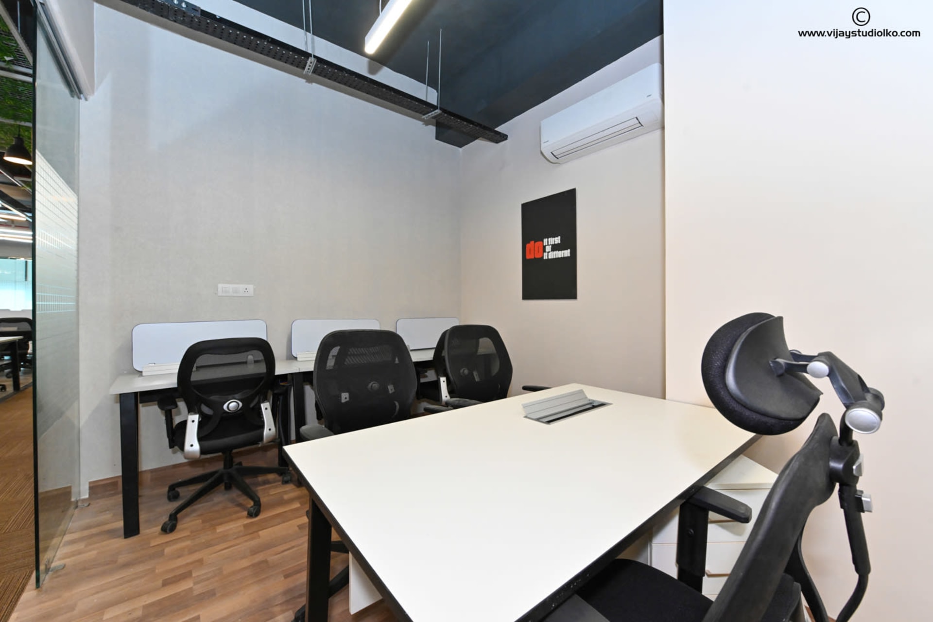 Incuspaze Summit