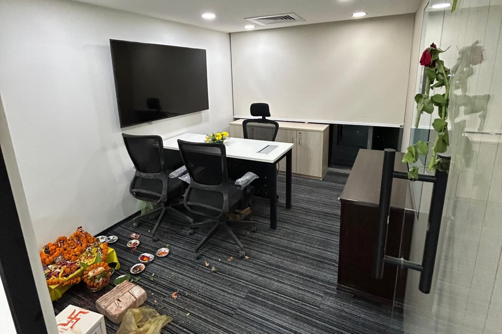 Incuspaze - coworking space