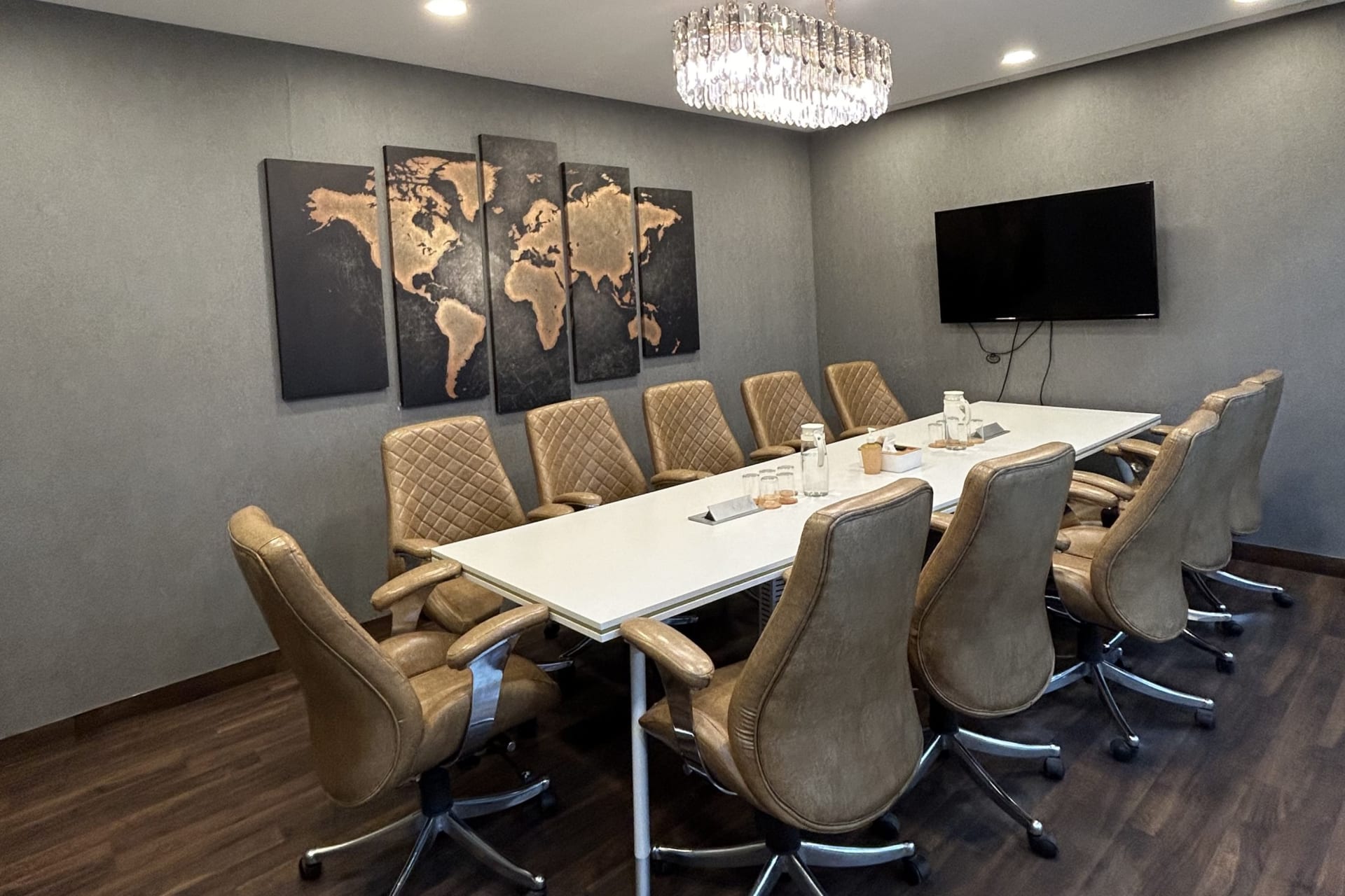 IA Spaces by India Accelerator training rooms in Golf Course Road Gurgaon, Gurgaon