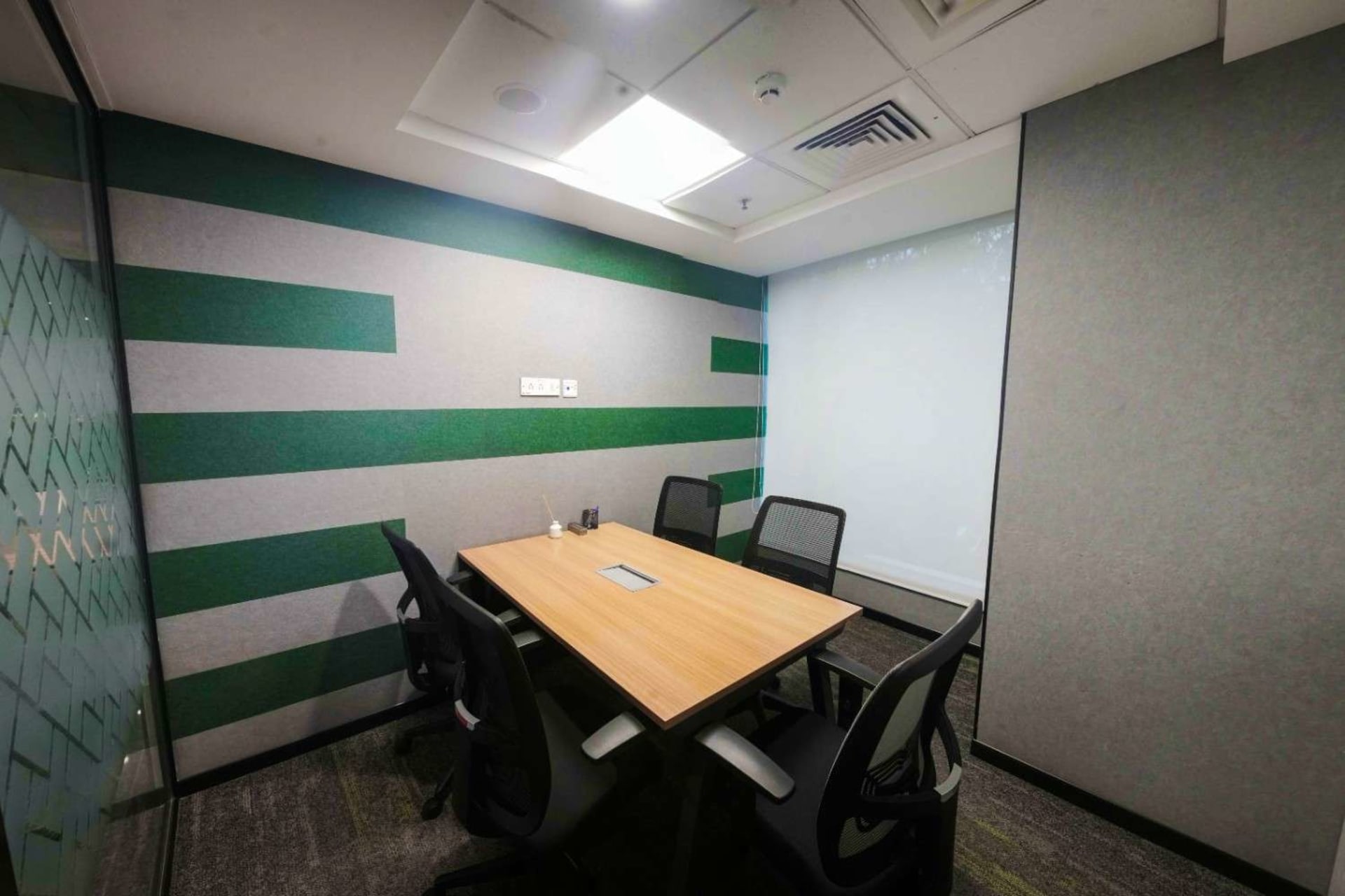 IndiQube meeting rooms in Kadubeesanahalli, Bangalore