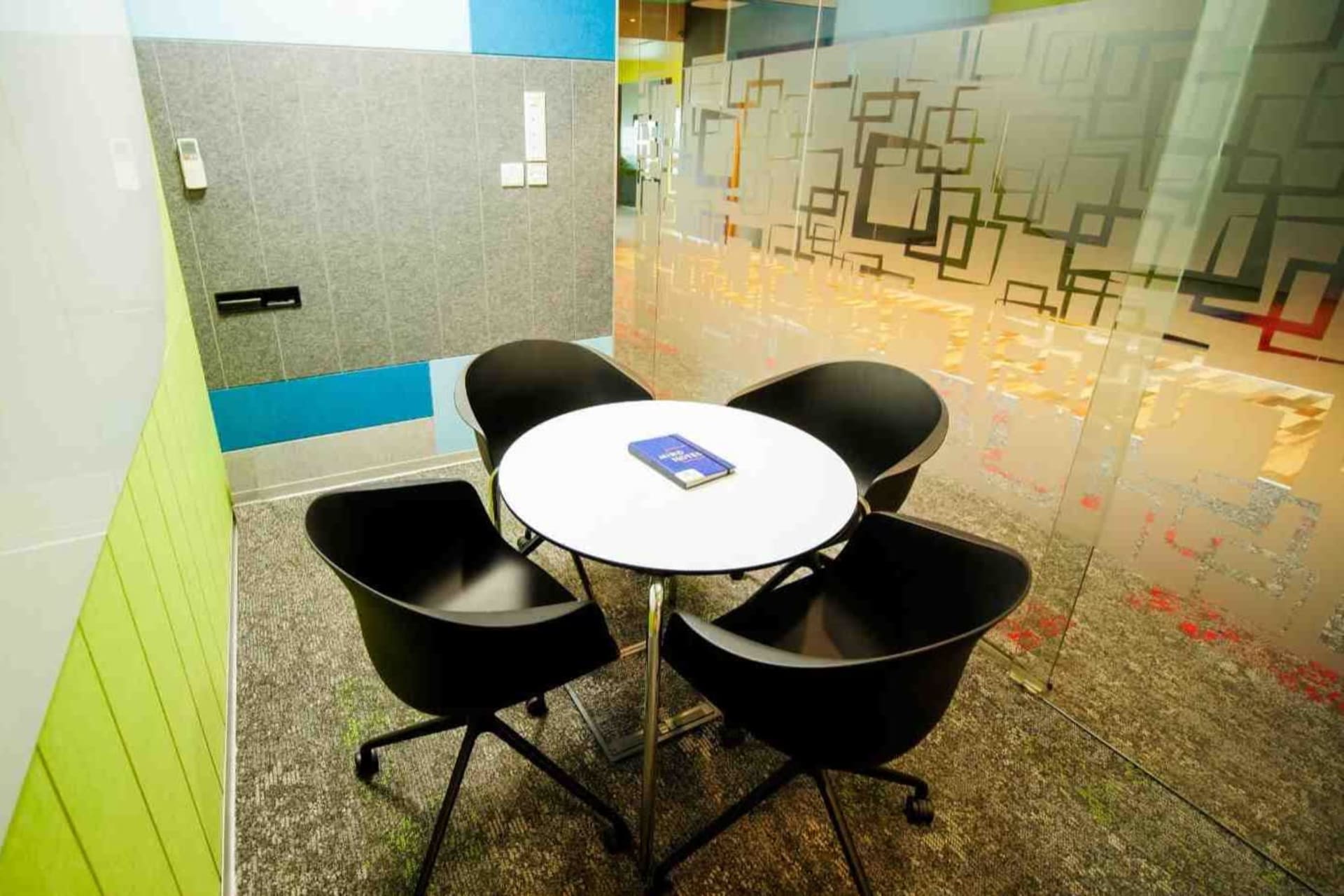 IndiQube meeting rooms in Hosur Road, Bangalore