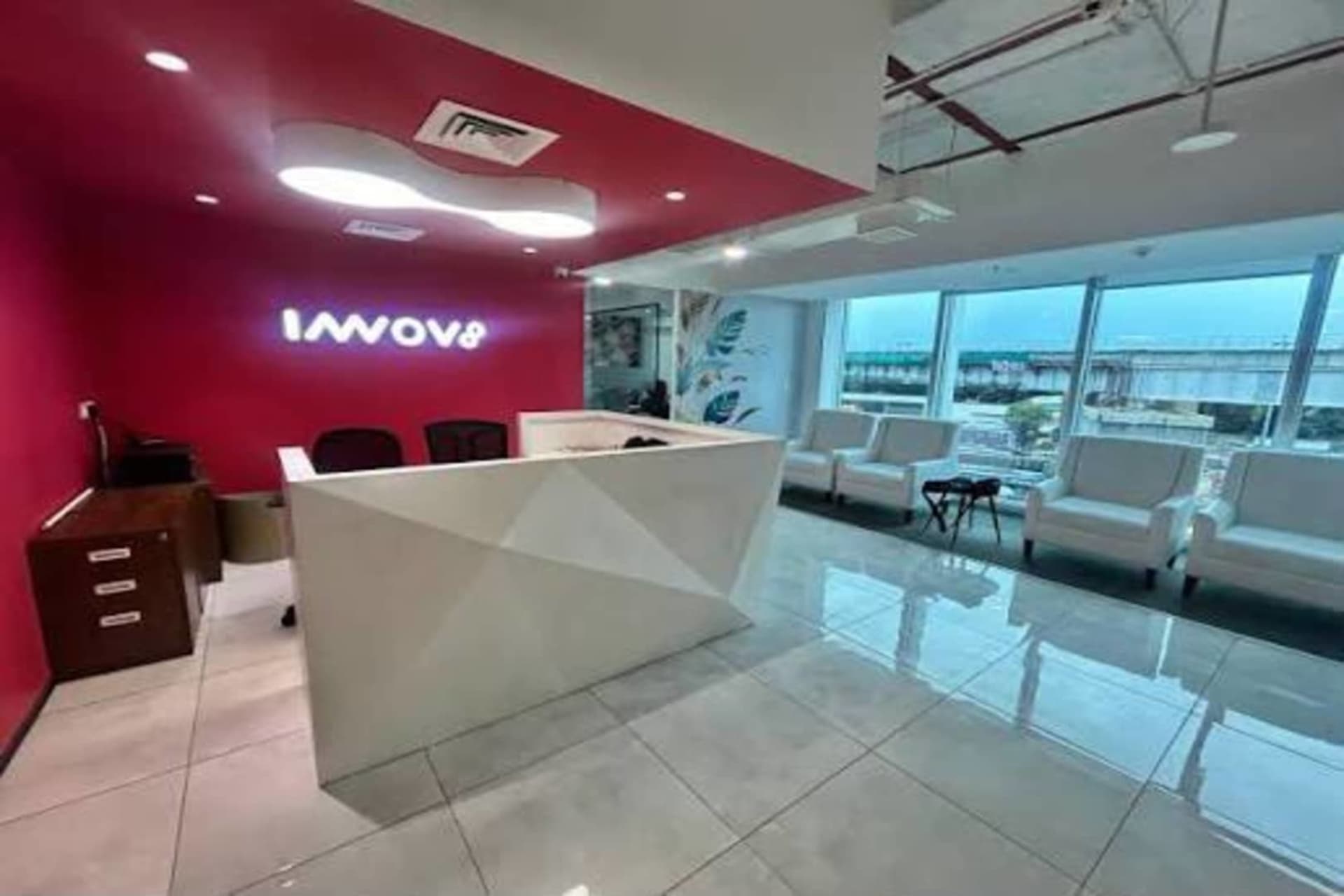 Innov8 - coworking space