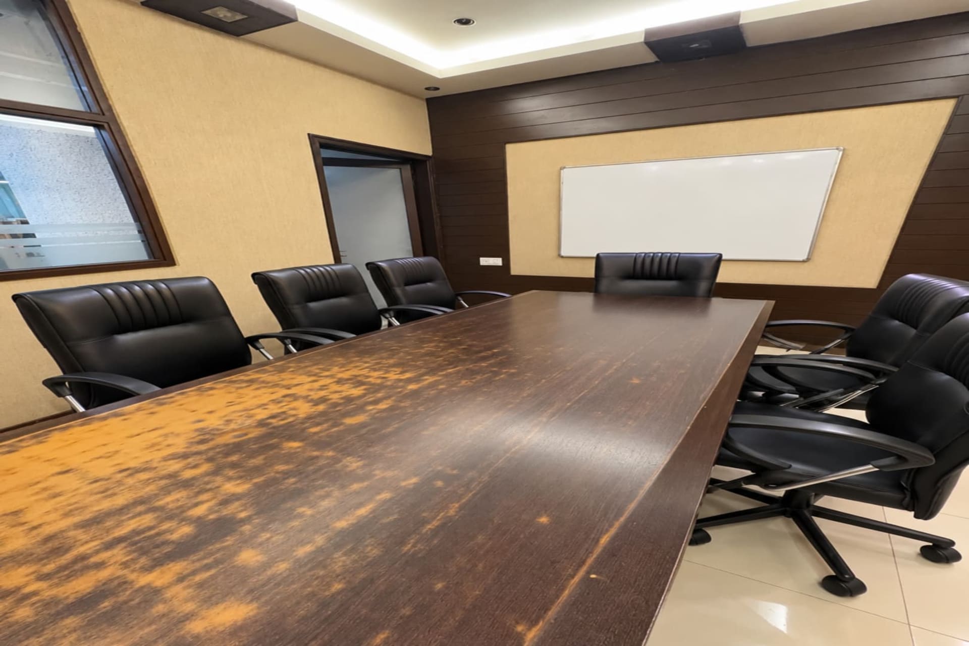K. D. Electronics - office space in Taltala, Kolkata