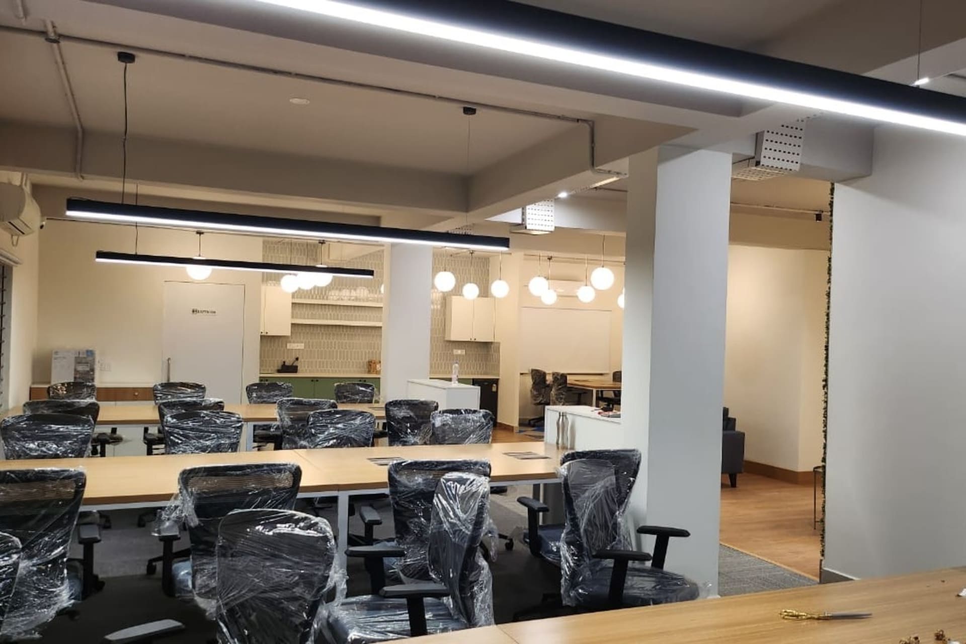 Kustom Work - coworking space