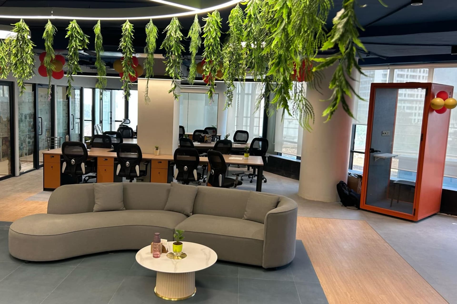 Lets Work - flexi-desk