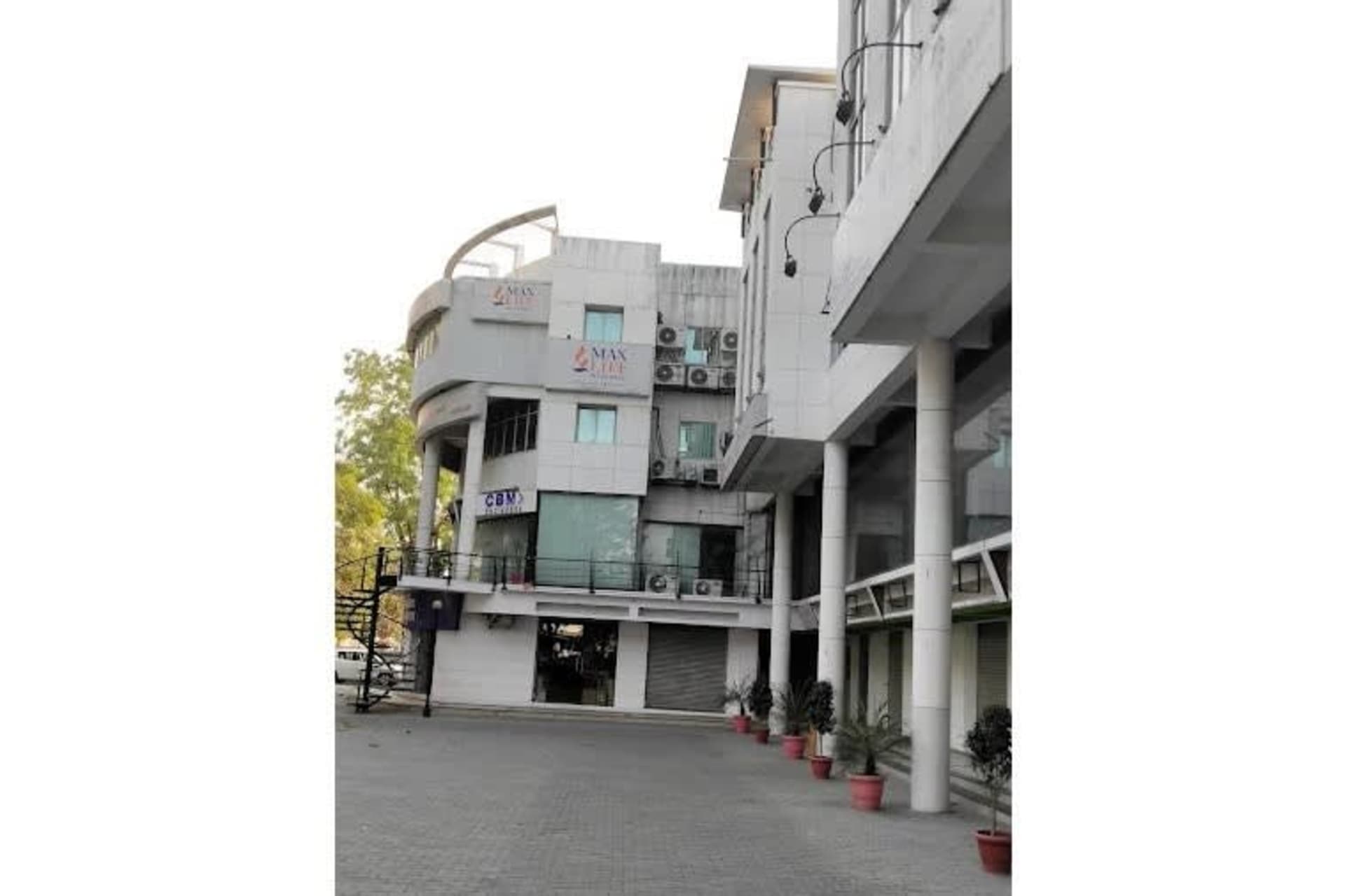 Coworking space in Karelibaugh