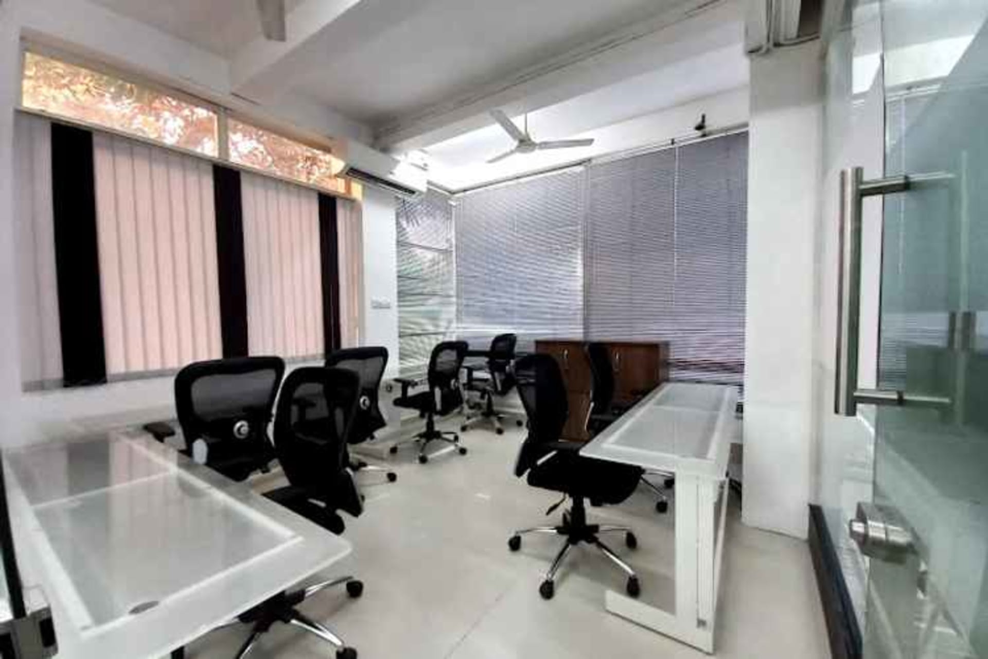 Logic spaces in Kochi