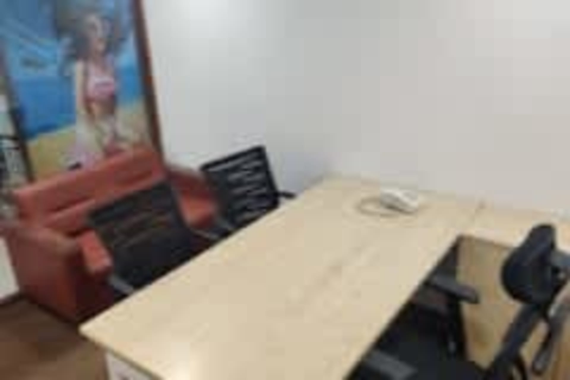 Luxuria Clubs & Coworks Amrapali Lakeview Tower