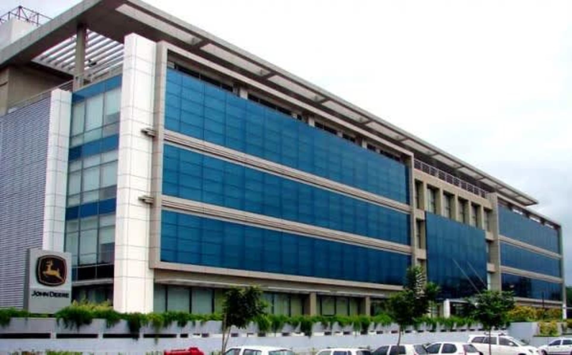 Magarpatta Cyber City - Tower 14 private space in Hadapsar, Pune