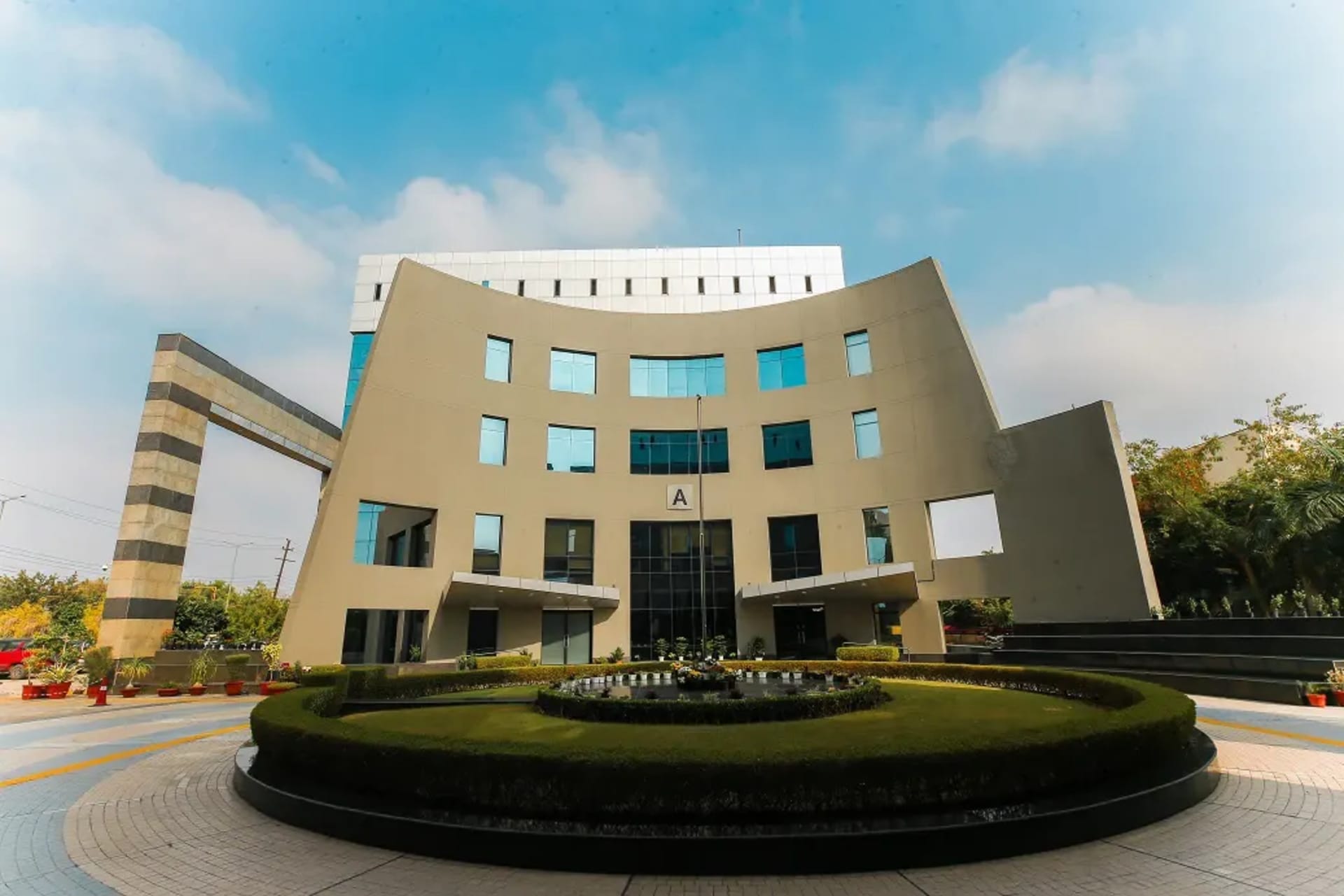 Maple Corporate Park - Tower A - coworking space