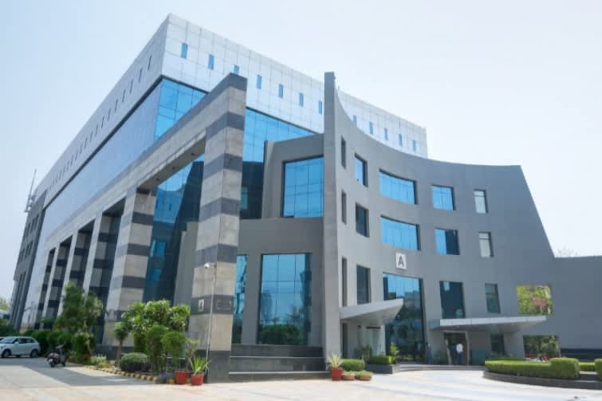 Maple Corporate Park - Tower A - coworking space