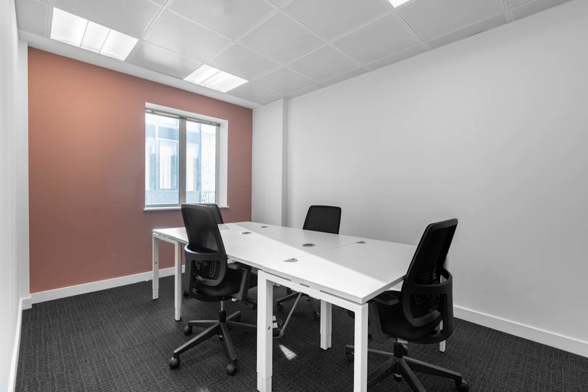 Regus - London