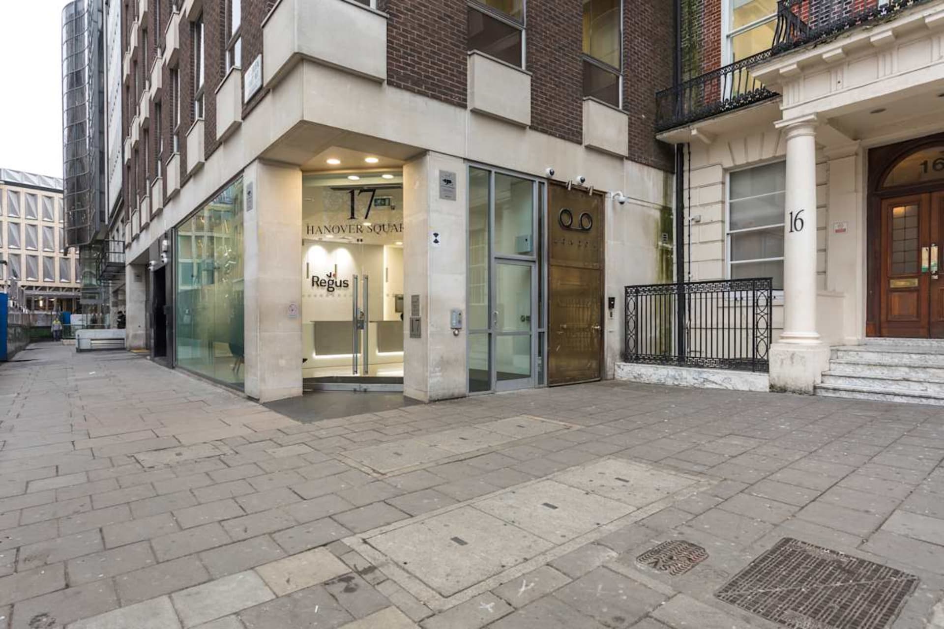 Signature - coworking space in Mayfair, London