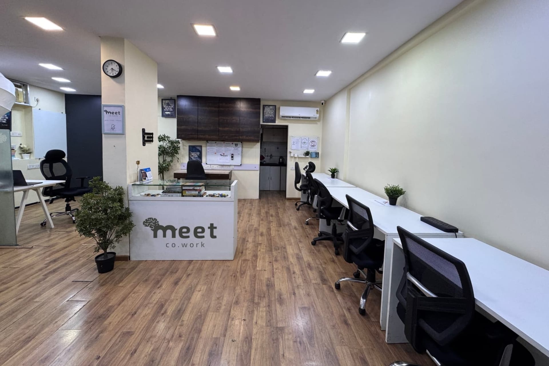 Meet Cowork - day pass