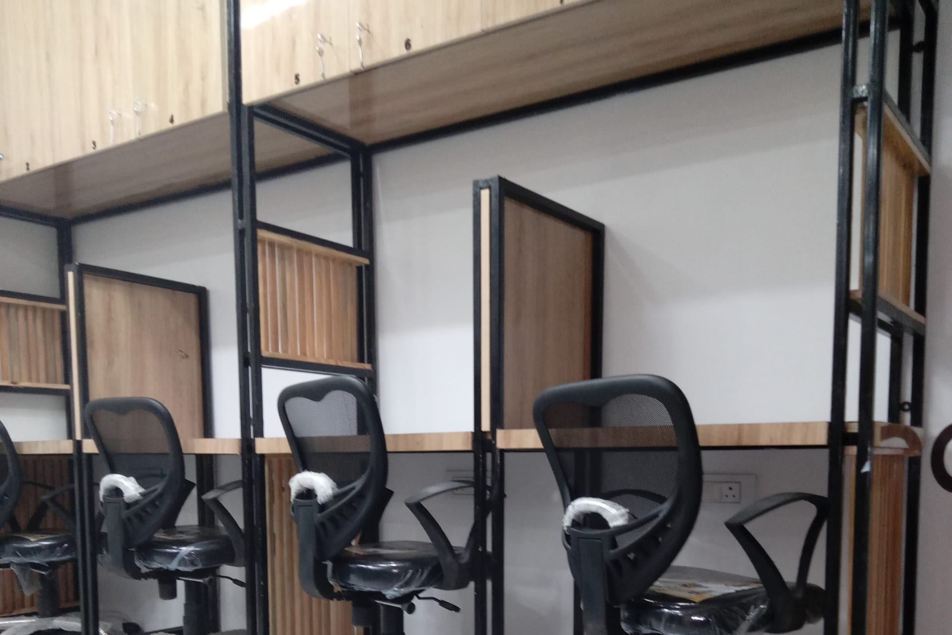 MG COWORK in Lucknow