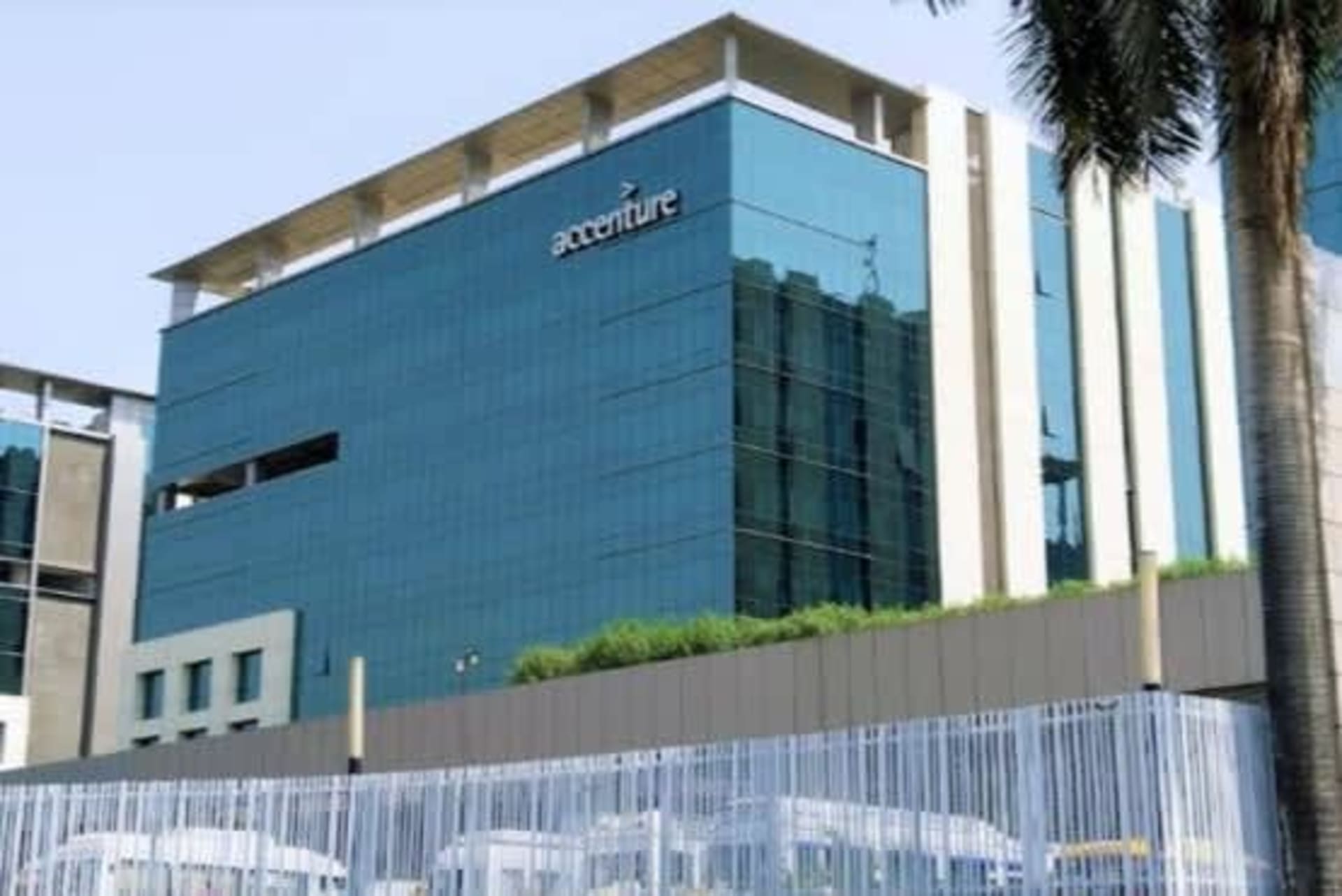 Mindspace Airoli East - Building No. 2 - coworking space