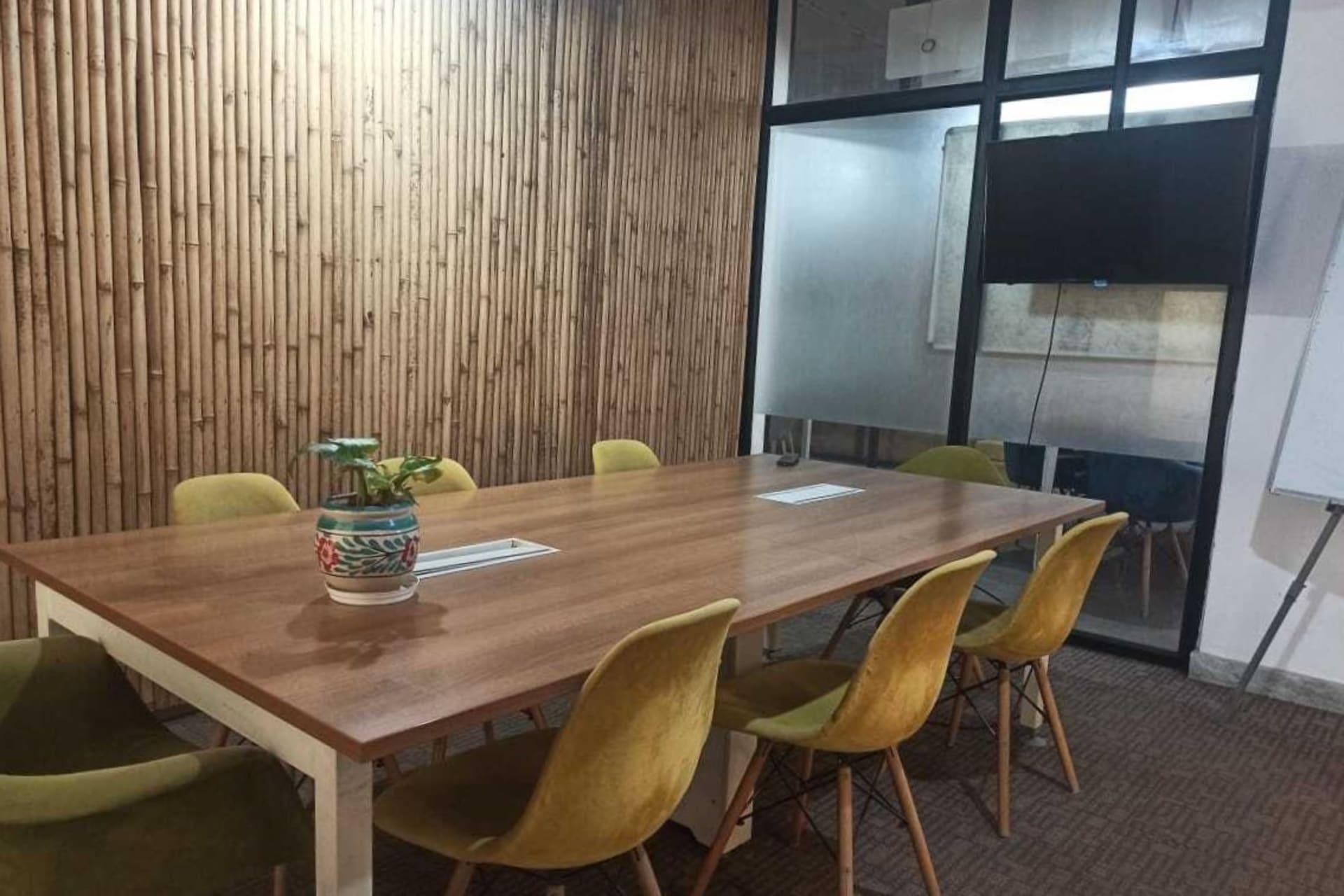 MiQB board rooms in Udyog Vihar, Gurgaon