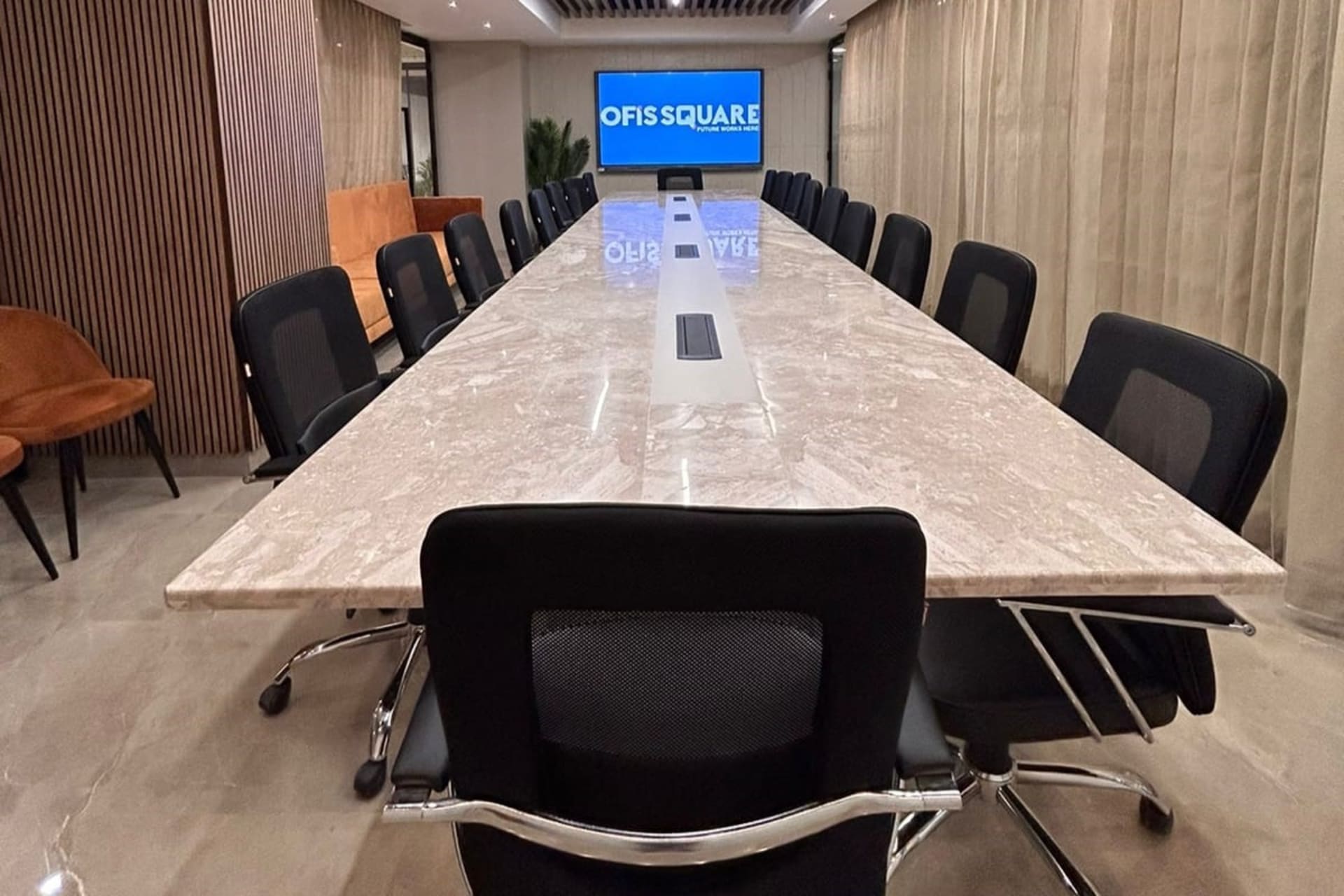 Ofis Square meeting rooms in Sector 62, Noida