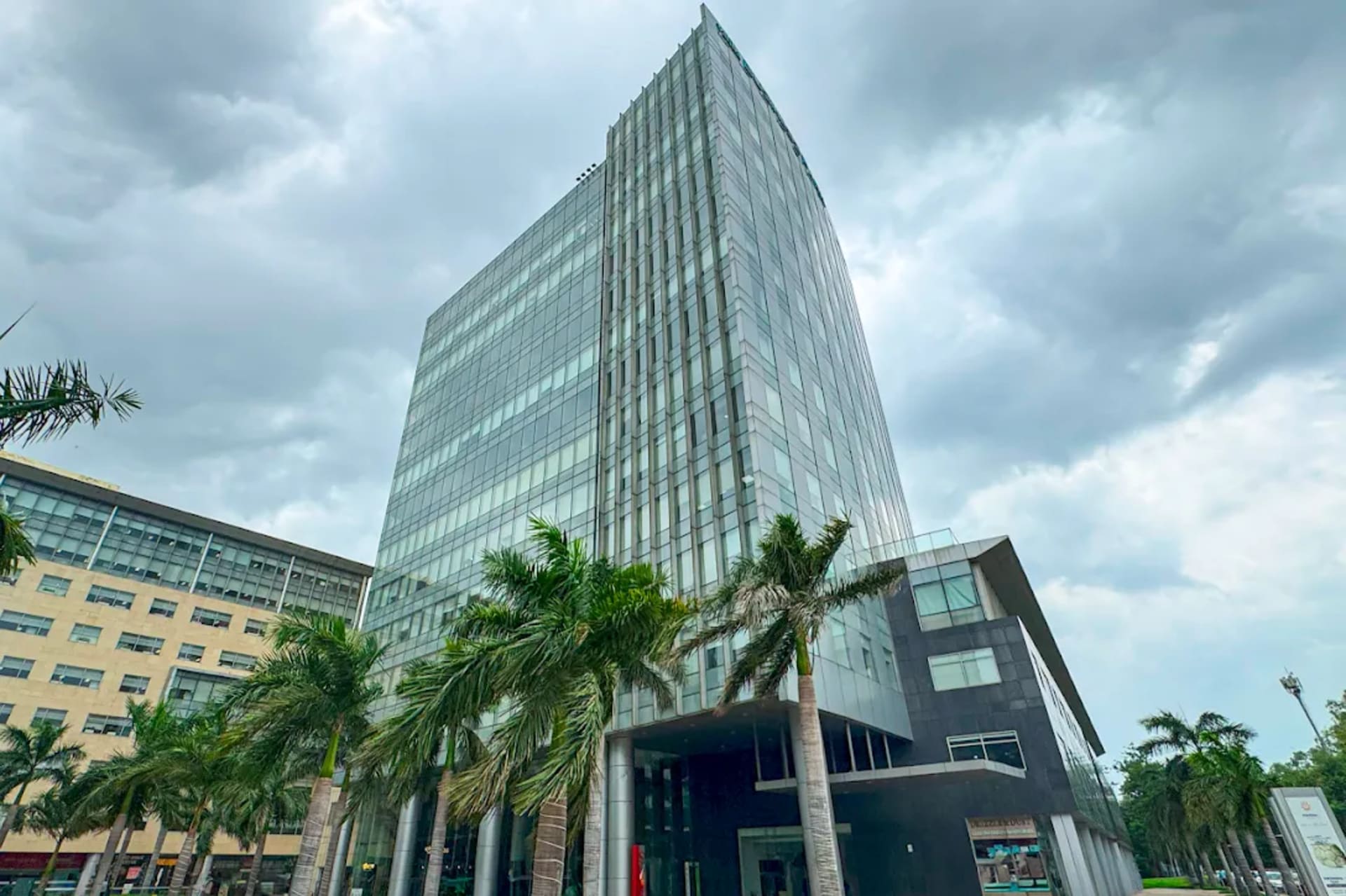 Ofis Square - coworking space