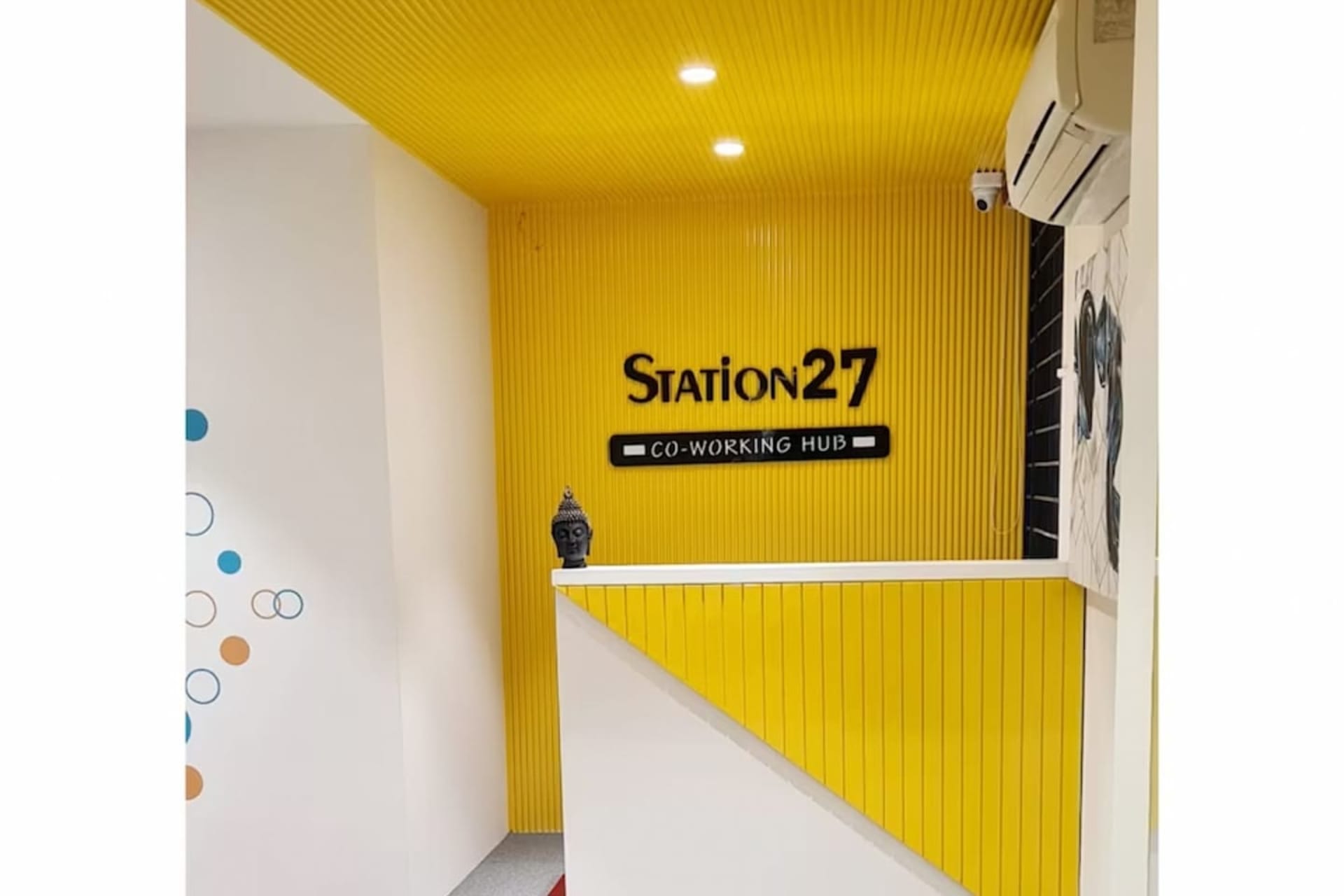 Oyo Workflo coworking space in Vastrapur, Ahmedabad