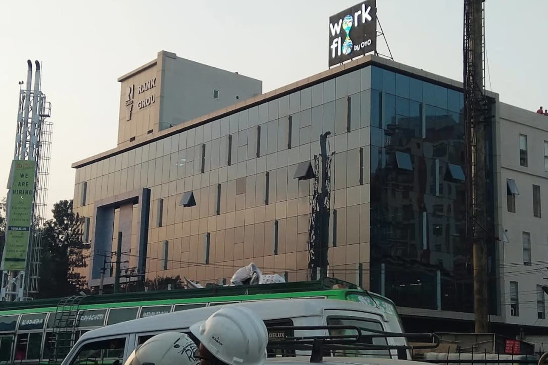 Oyo Workflo - coworking space