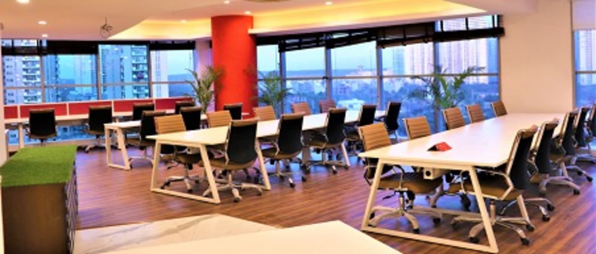 Paras Downtown Center private space in Golf Course Road Gurgaon, Gurgaon