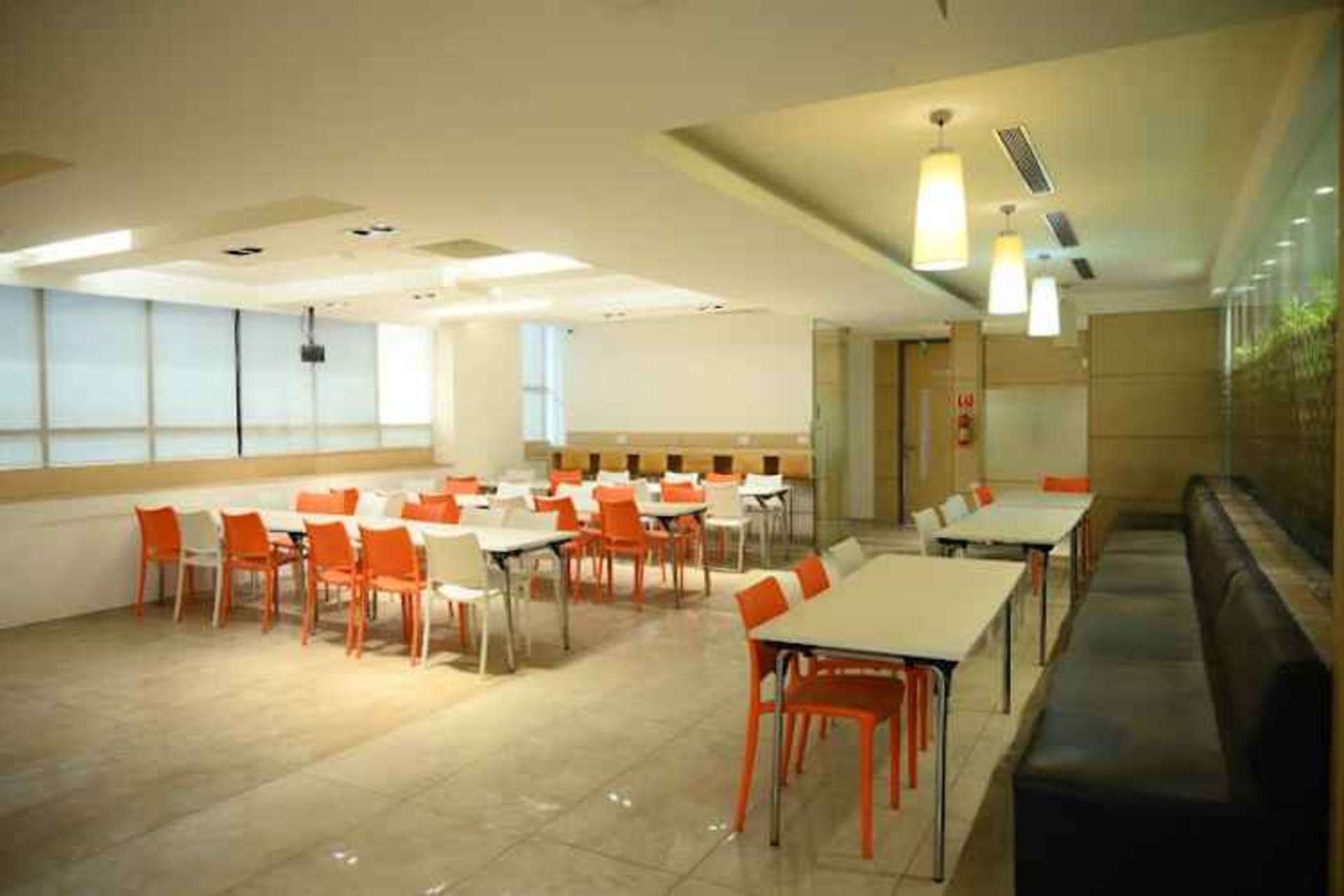 Paraxel coworking space in Sector-16, Noida