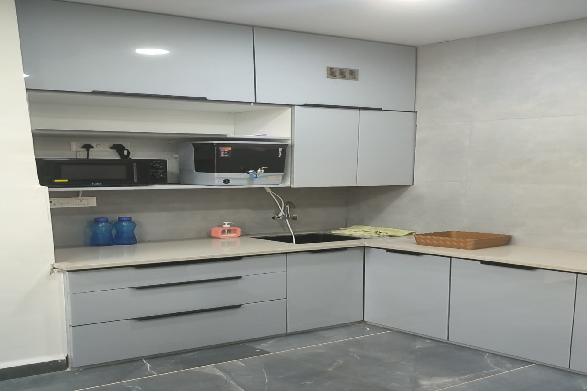 Polaris Coworking - Brijeswari Tower coworking space in Samvad Nagar, Indore