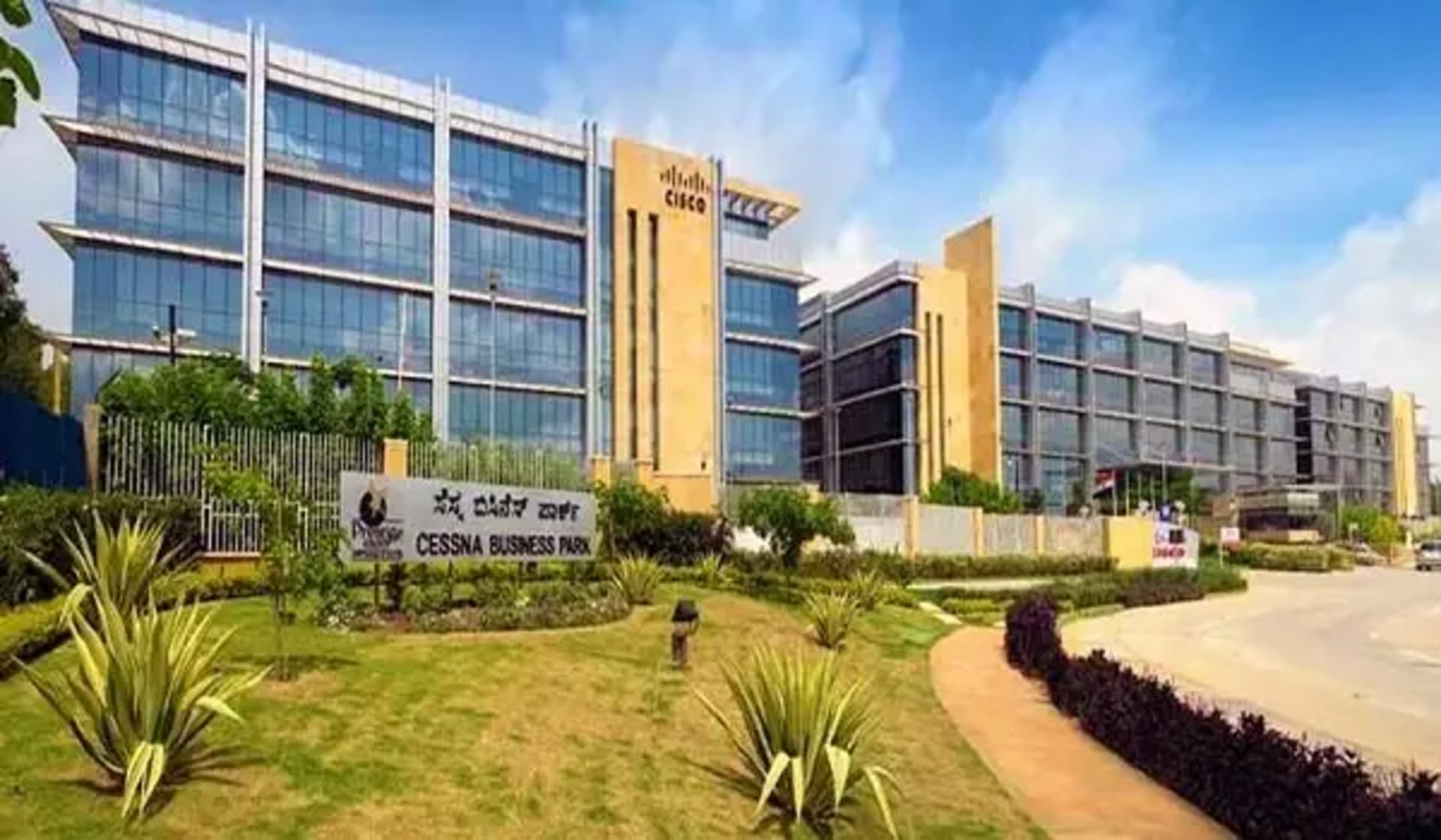 Prestige Cessna Block 6 private space in Bellandur, Bangalore
