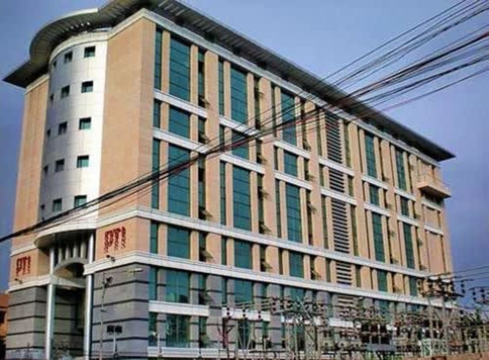 PTI Building private space in Bidhannagar, Kolkata
