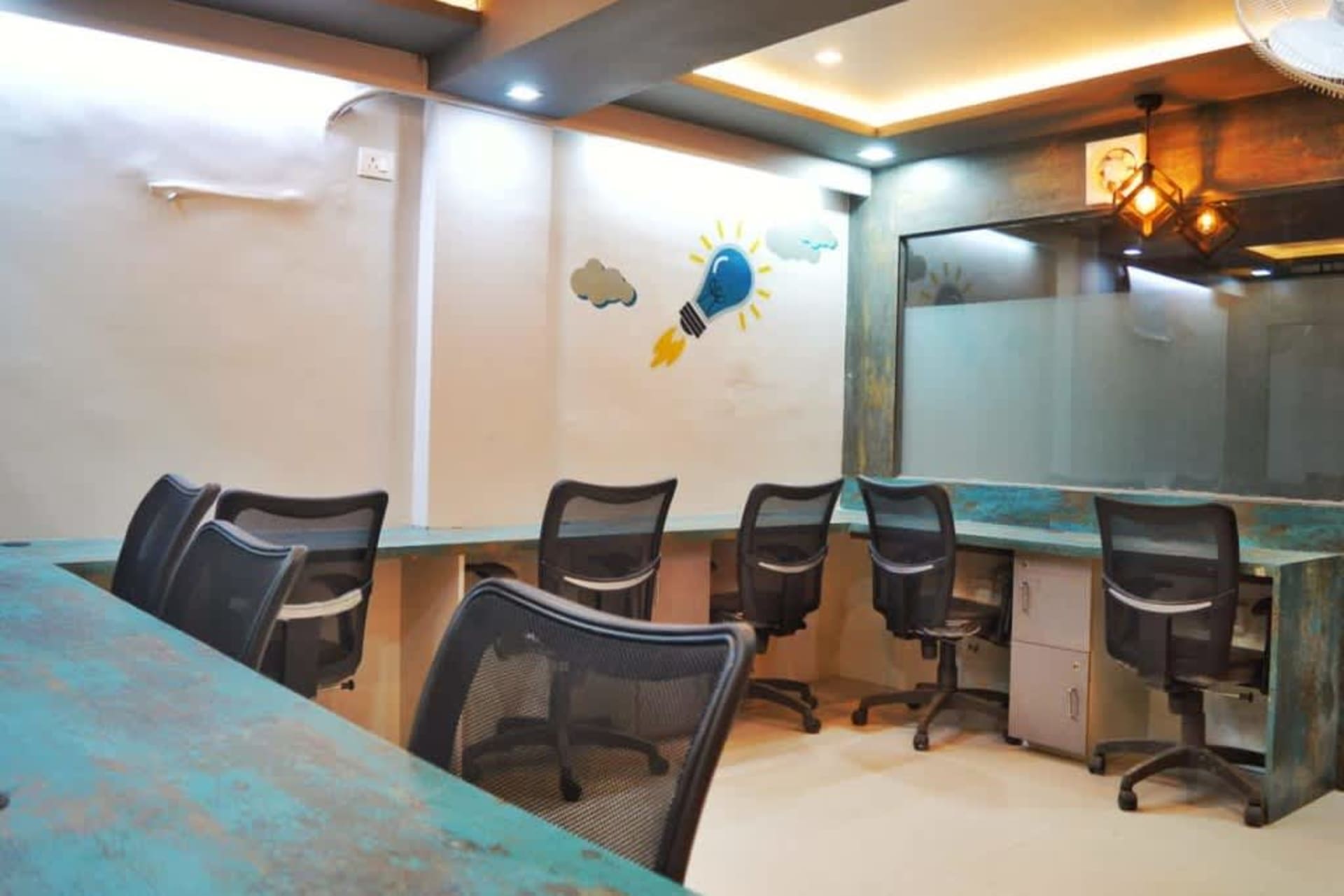 Qubikals Coworking Space - day pass