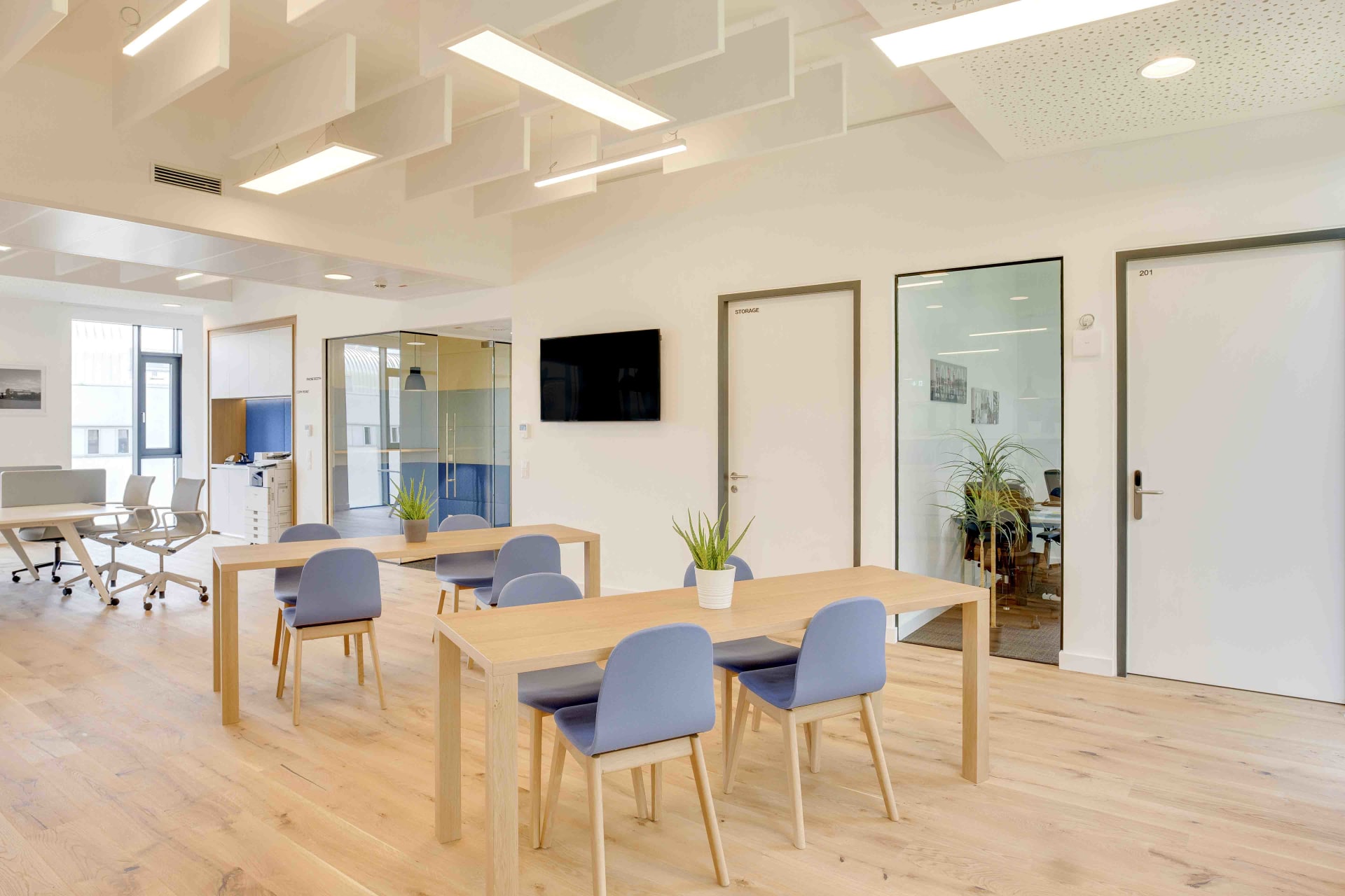Regus coworking space in Dash Drone, Kolkata