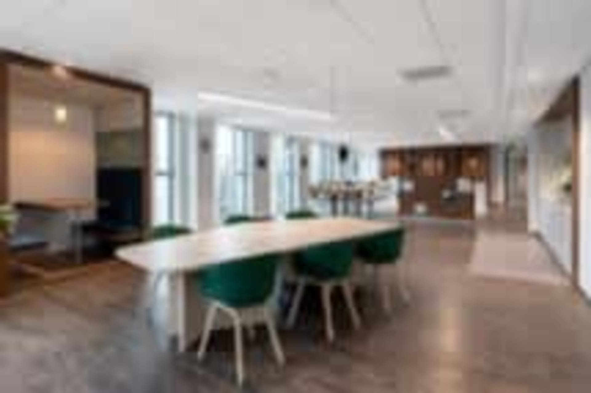 Regus undefined