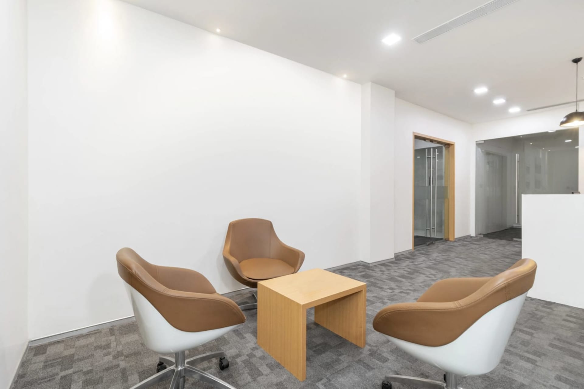 Regus undefined