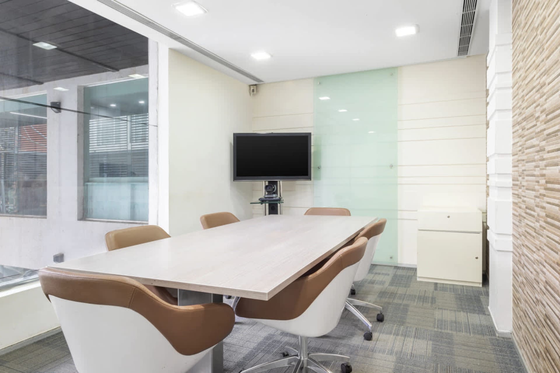 Regus undefined