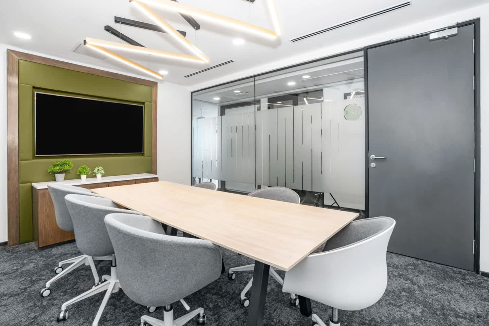 Regus undefined