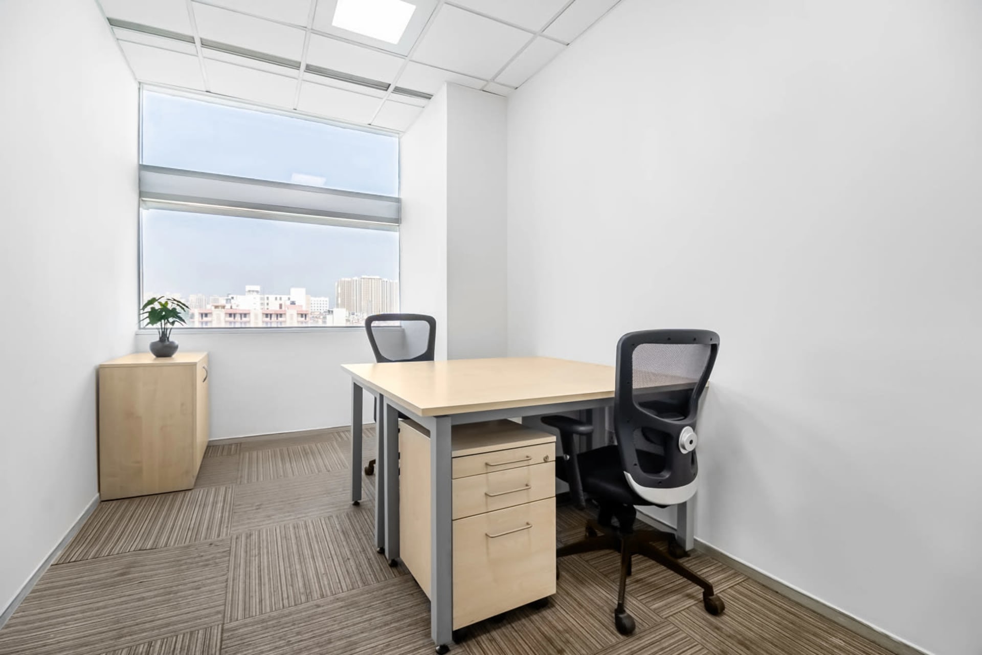 Regus in Noida