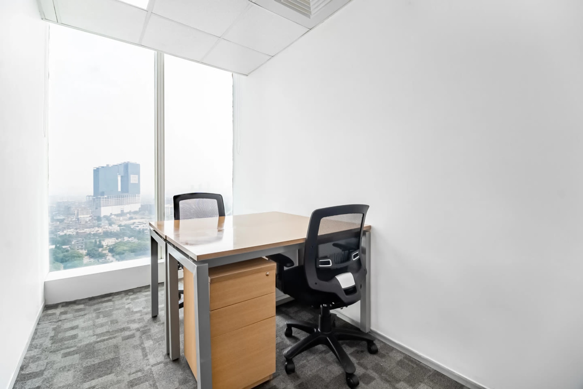 Regus in Noida
