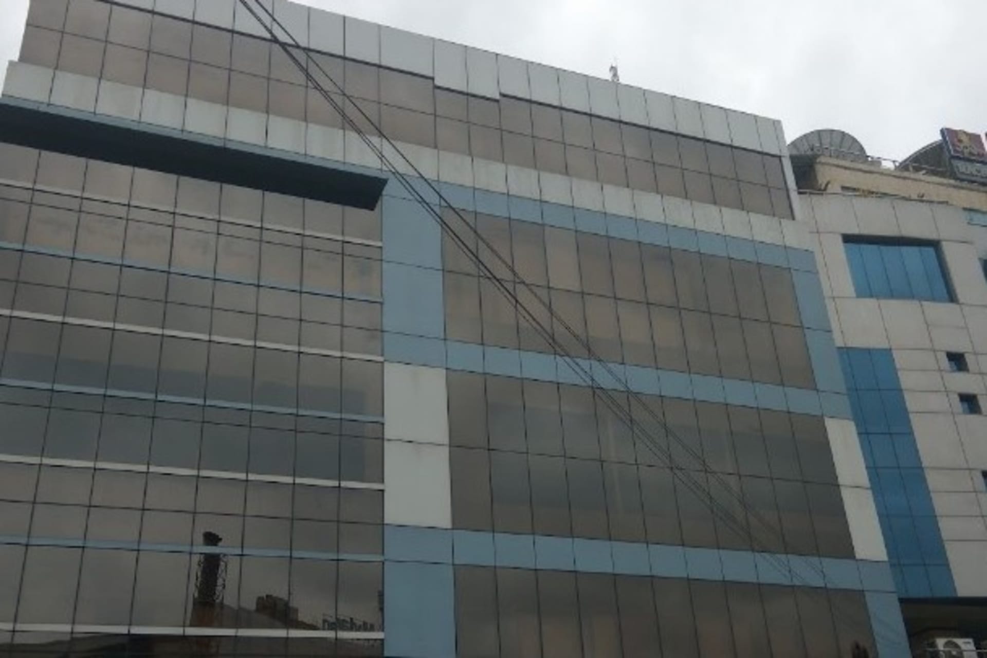 Serenity workspace - coworking space