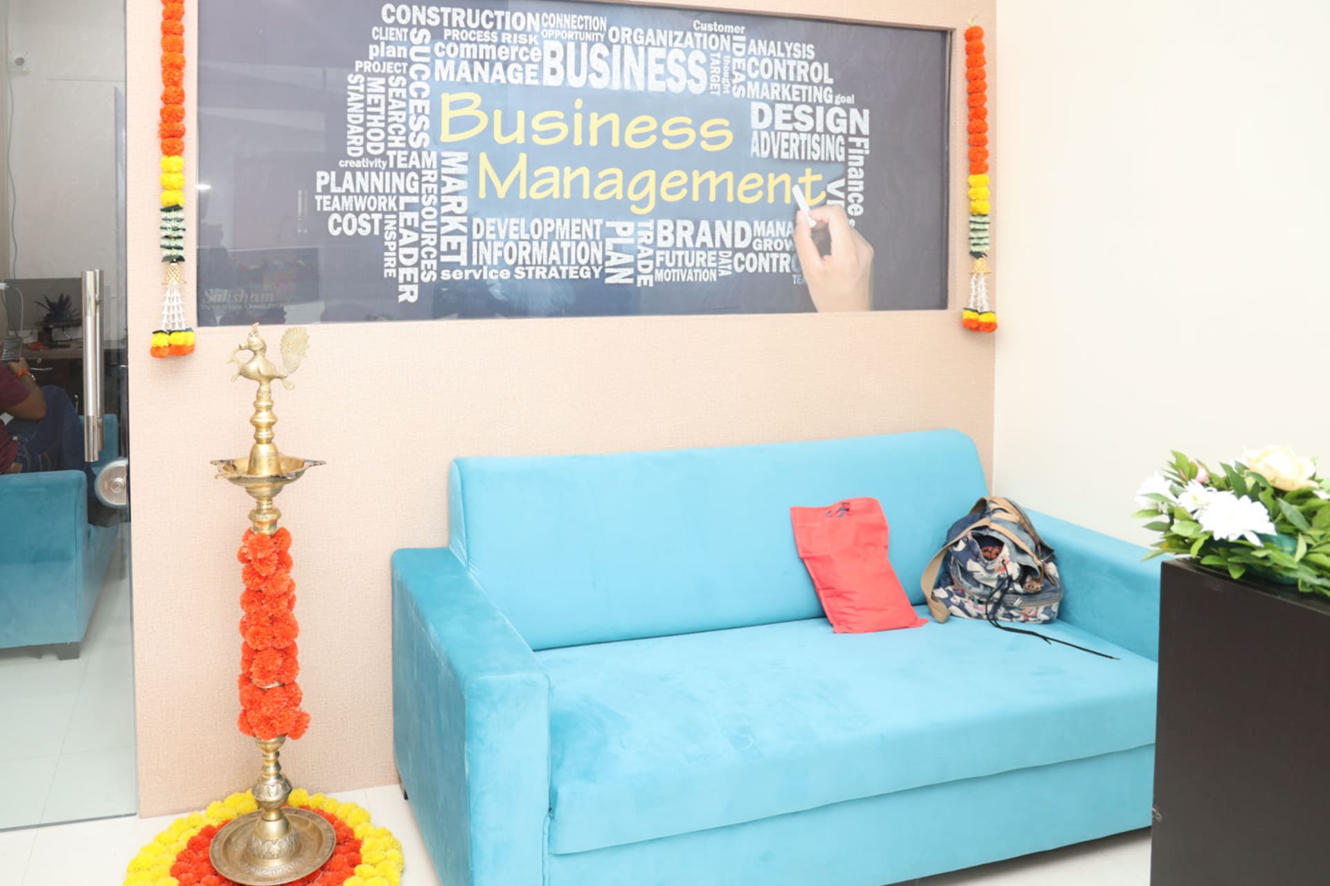 SmartSaksham Digital Media Expert Solutions LLP coworking space in Kondhwa Budruk, Pune