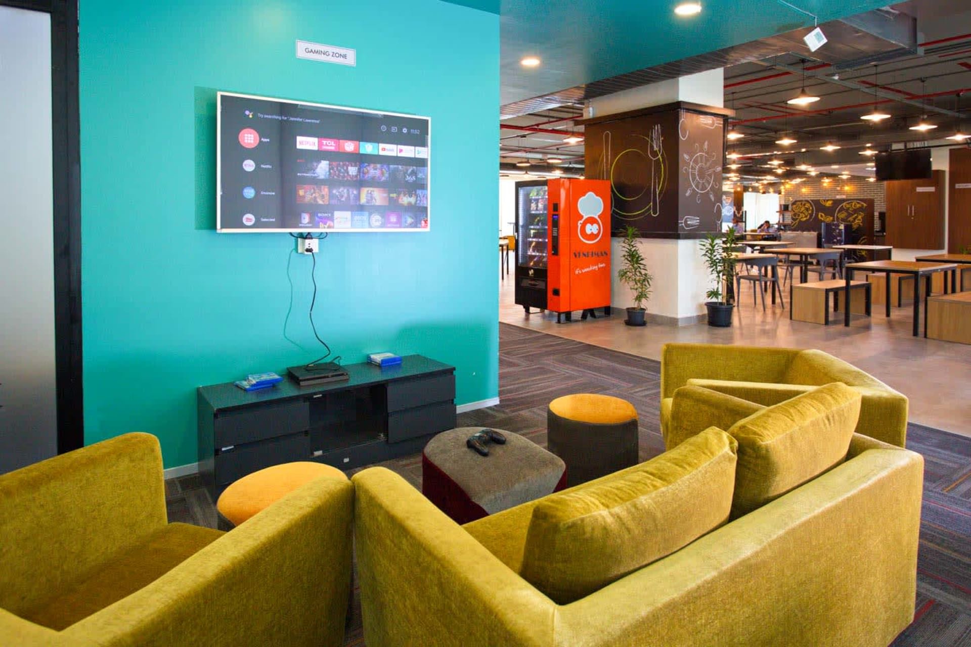 Smartworks Kochar Globe