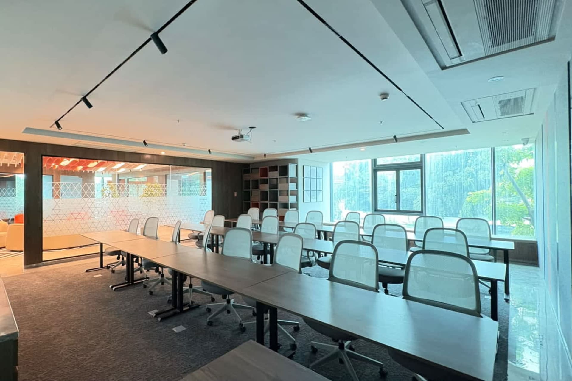 Smartworks training rooms in Andheri East, Mumbai