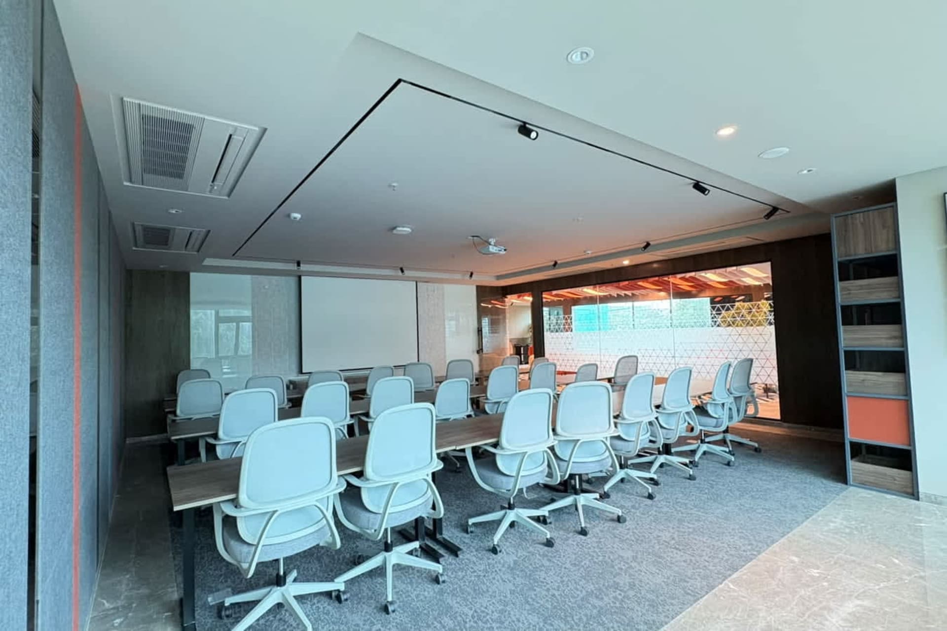 Smartworks conference rooms in Andheri East, Mumbai