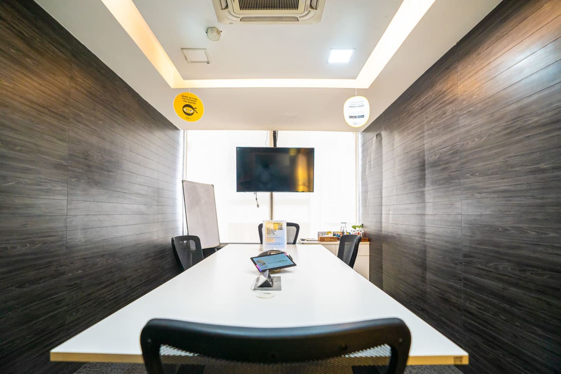 Smartworks Vardhman Trade Center