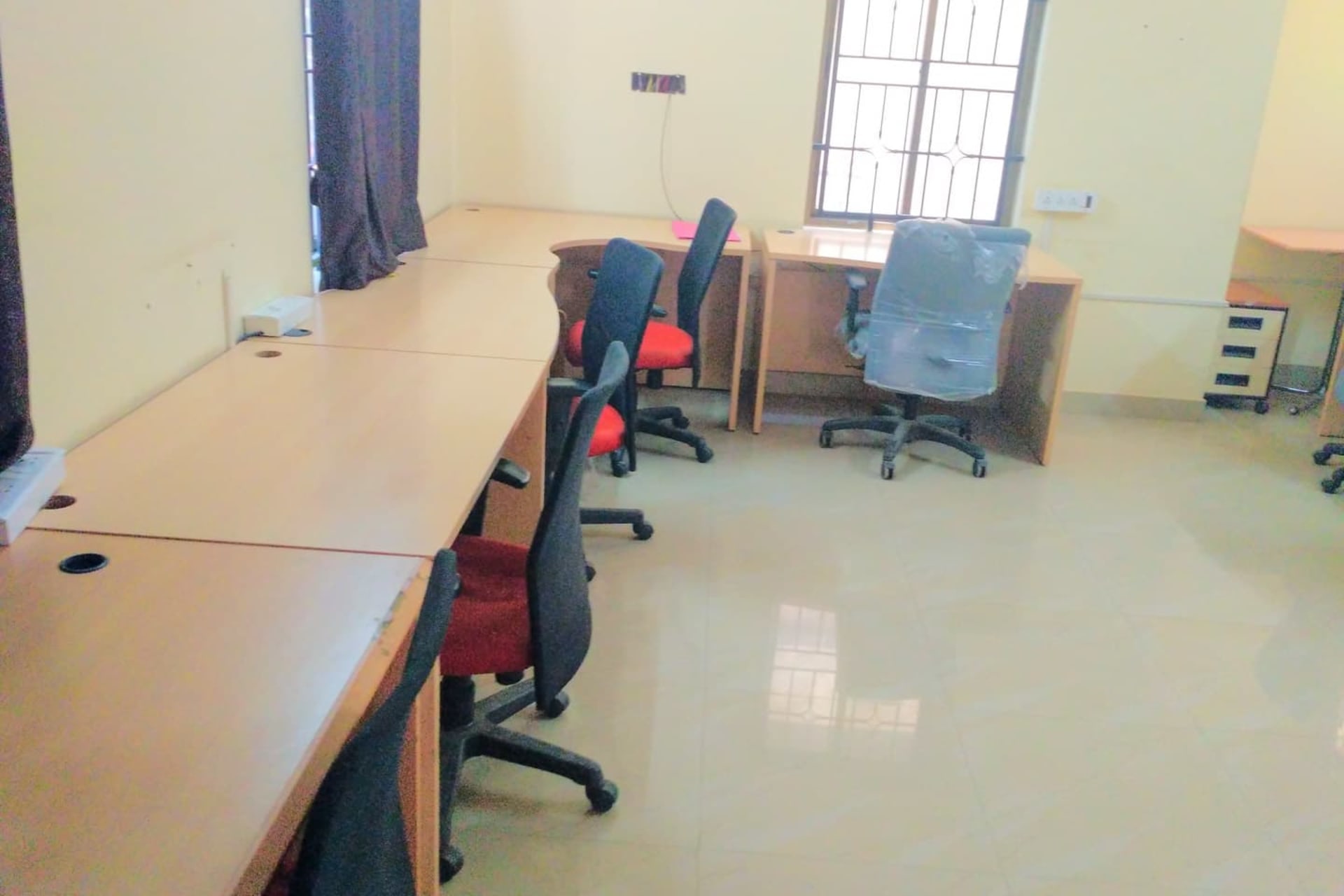 Space n Desk undefined