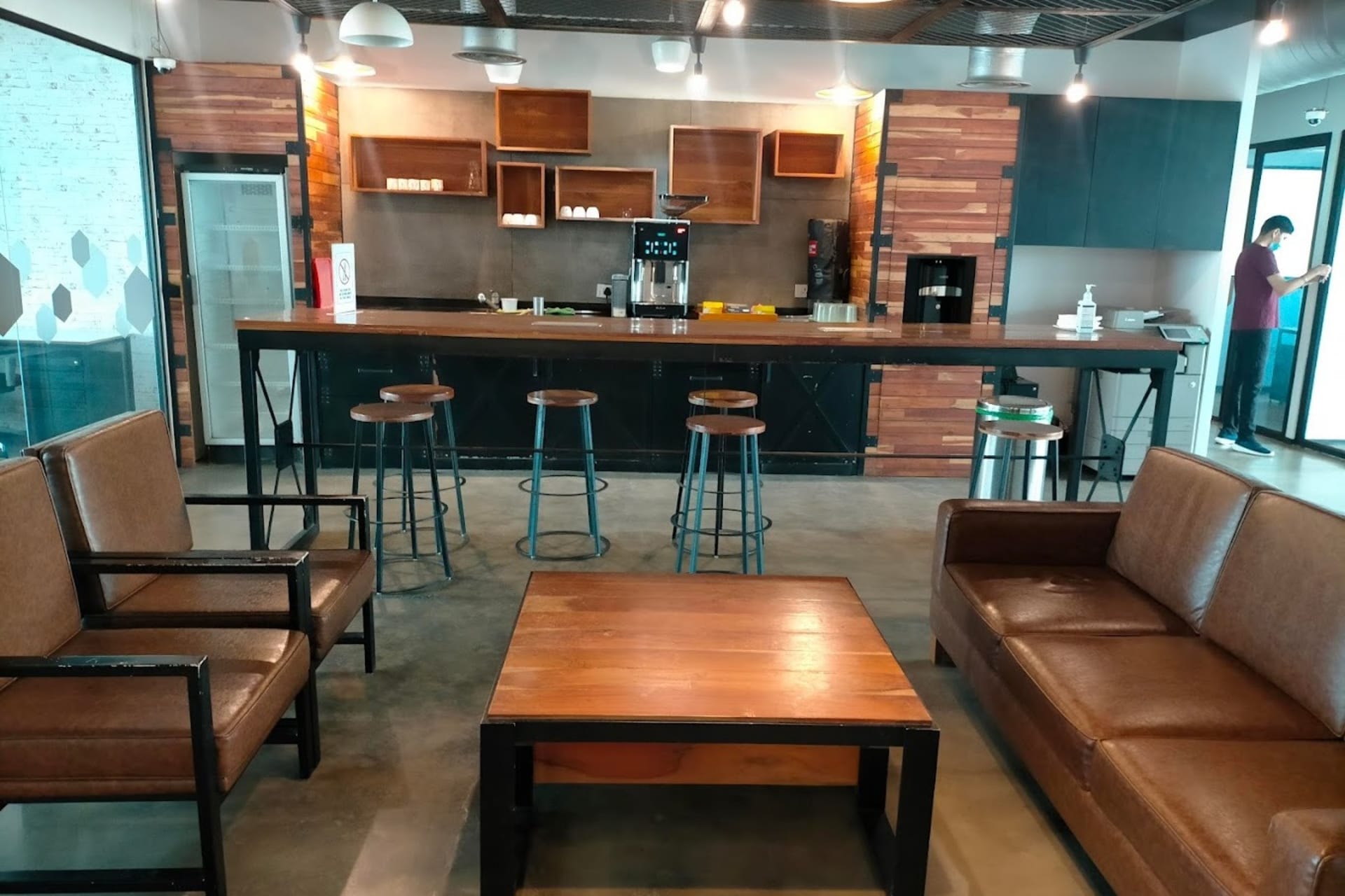 Spaces Express Avenue - Royapettah, coworking space in CBD Chennai, Chennai