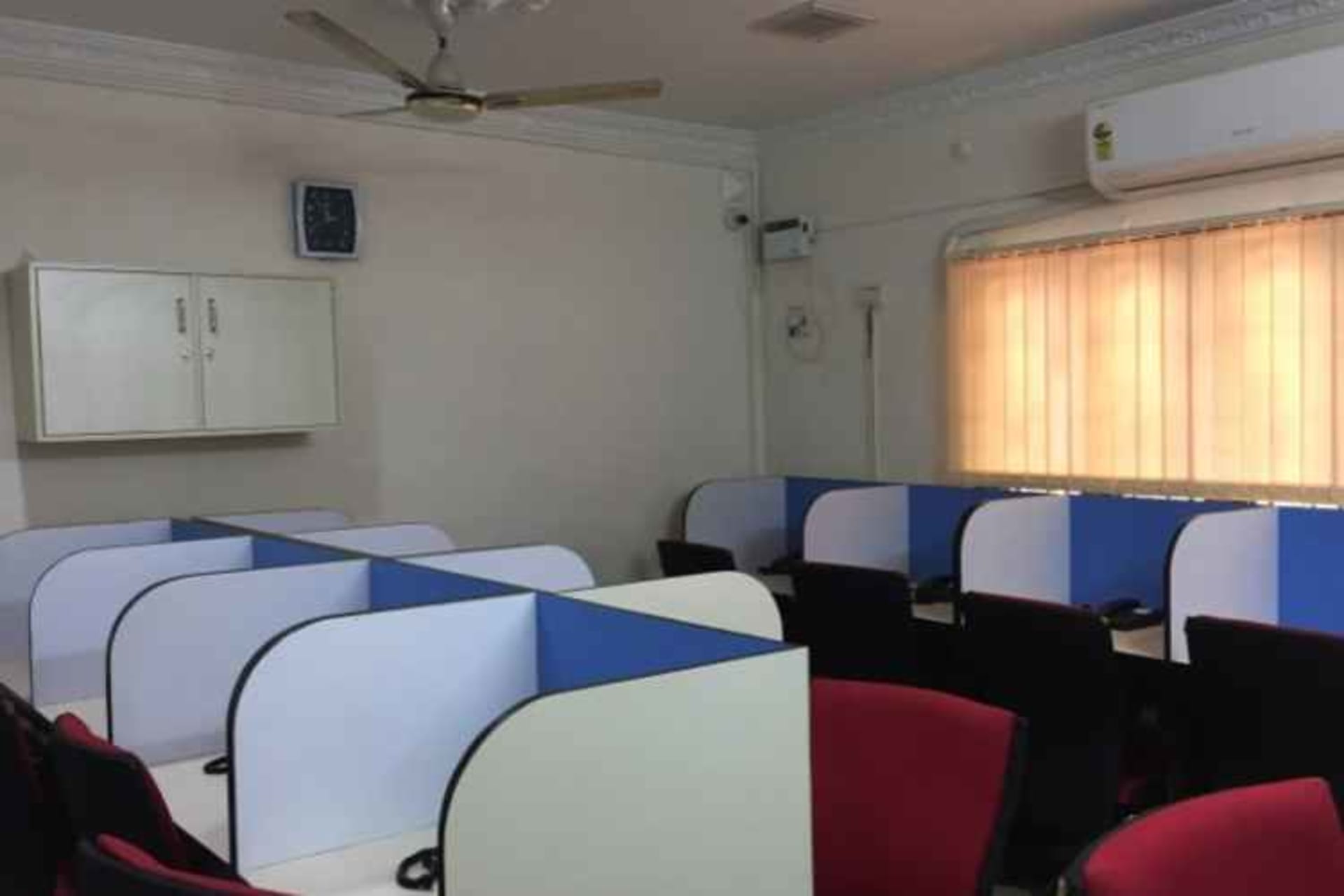 Sri Hari Business Centre coworking space in Porur, Chennai