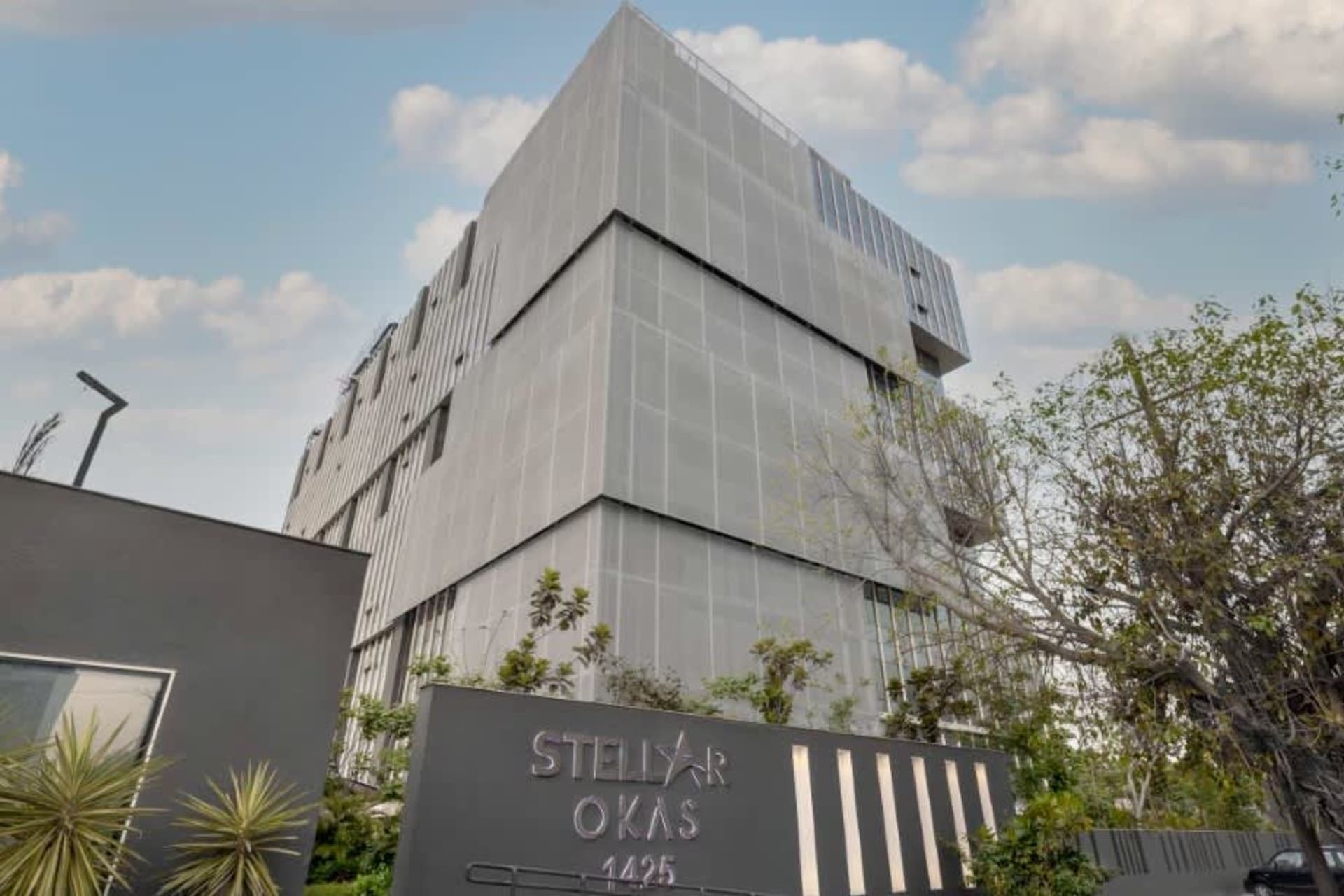 Stellar Workspaces - coworking space