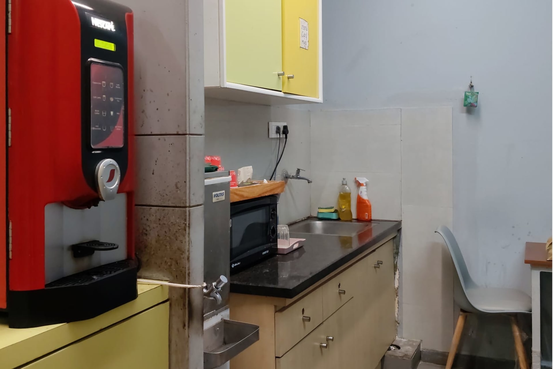 Supreme Cowork Space - day pass