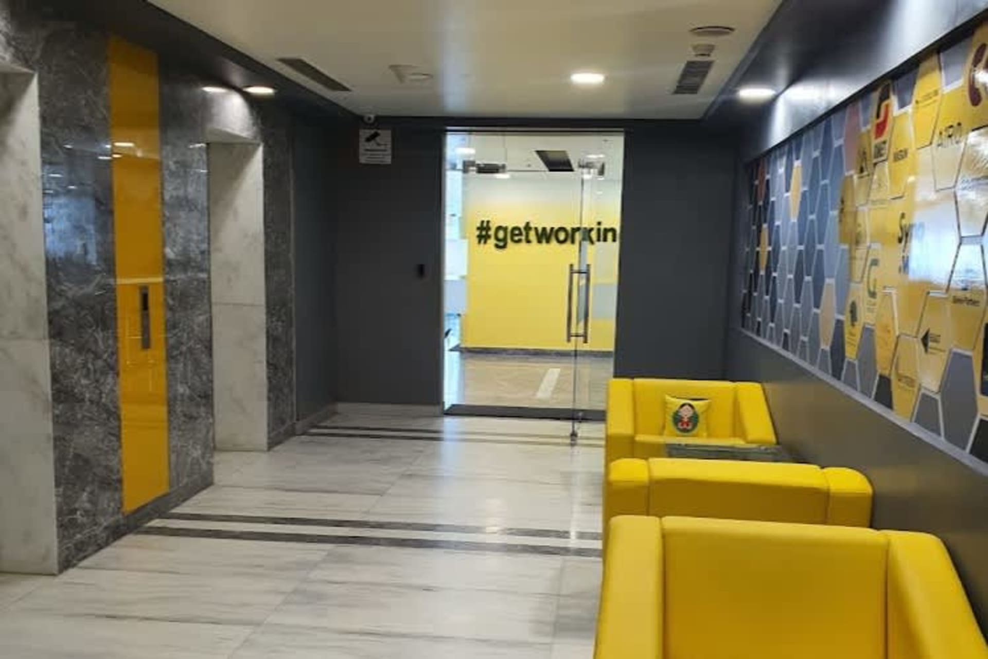 Synq.work coworking space in Unitech Cyber Park, Gurgaon